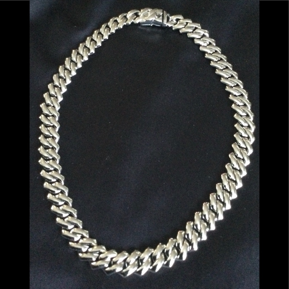 Costume sliver chain